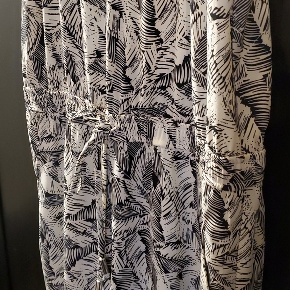 Banana Republic Spaghetti Strap Jumper - Picture 7 of 17